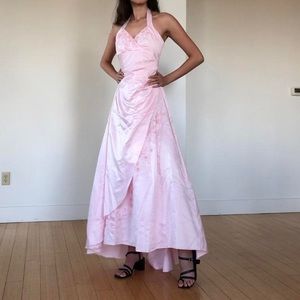 The CUTEST Barbie pink vintage deadstock y2k princess ball gown 💕